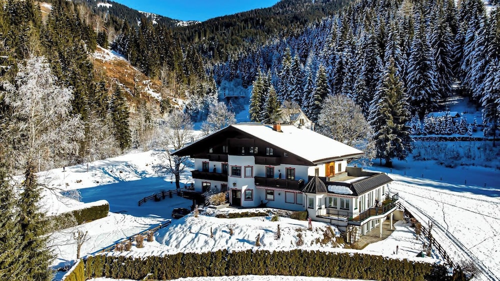 Hotel Kristall