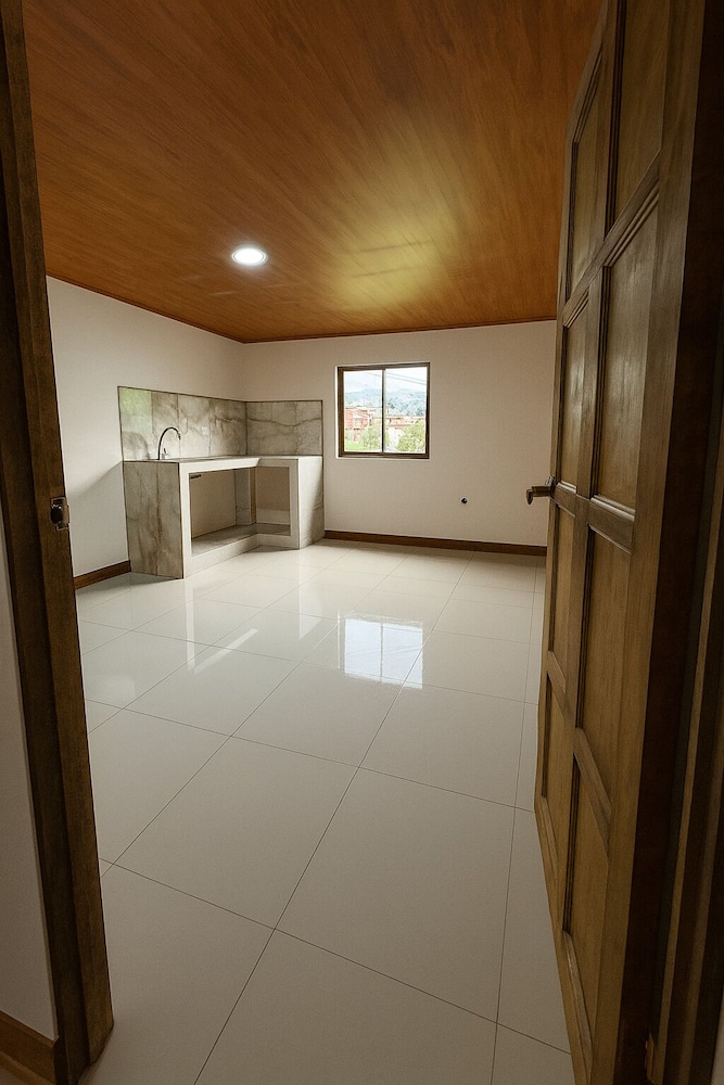 KEYTRI ROOMS