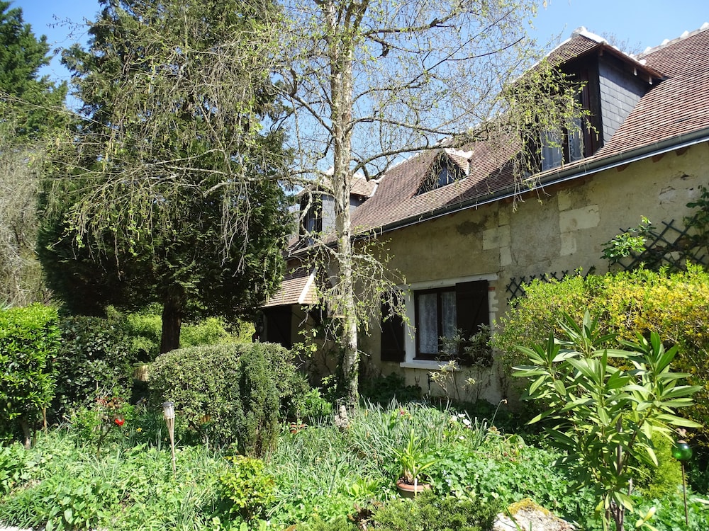 Le moulin de la Follaine view 3