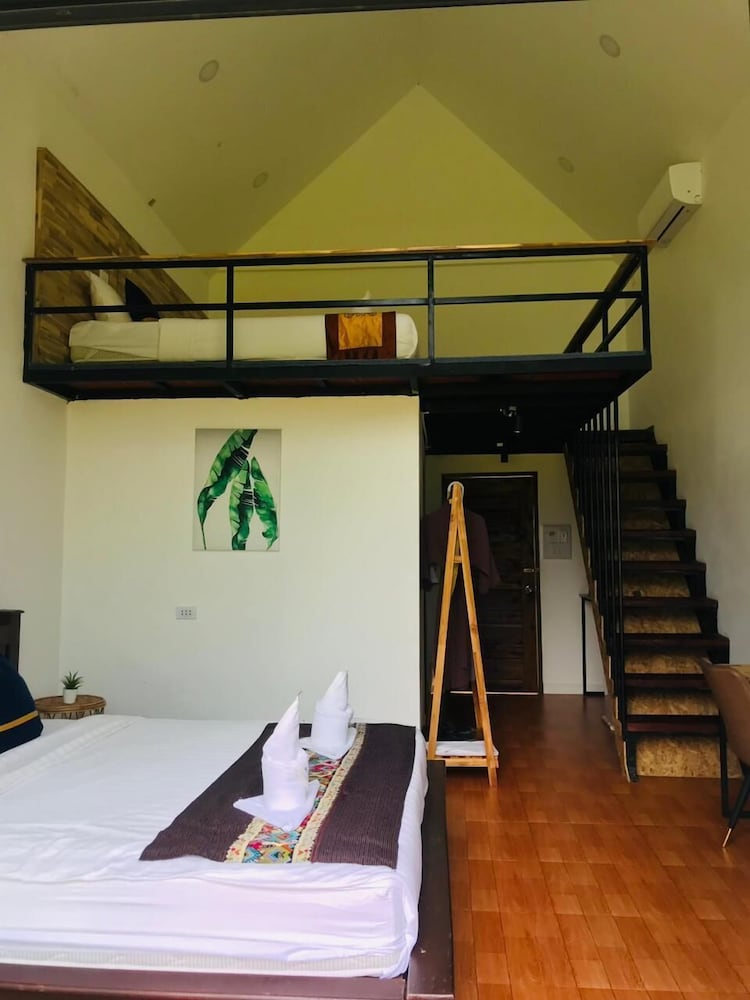 Vangvieng Angsavanh Resort