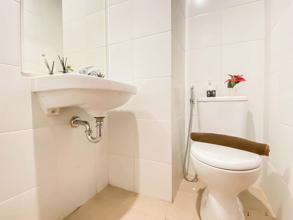 1Br At Vittoria Residence Apartment Near Puri Indah Mall