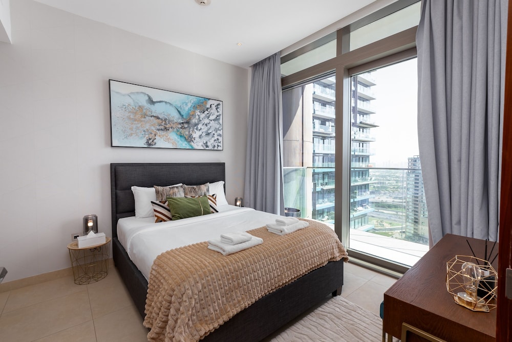 Sleek 1BR at Dubai Marina w Balcony
