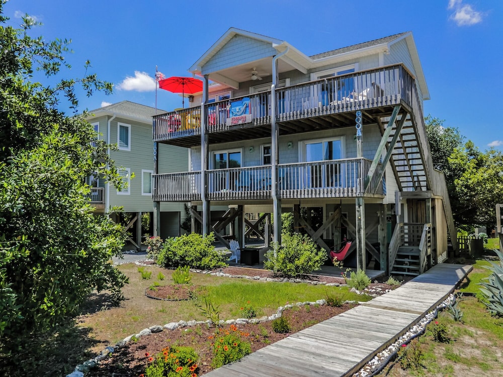 Bluebird by Topsail Realty