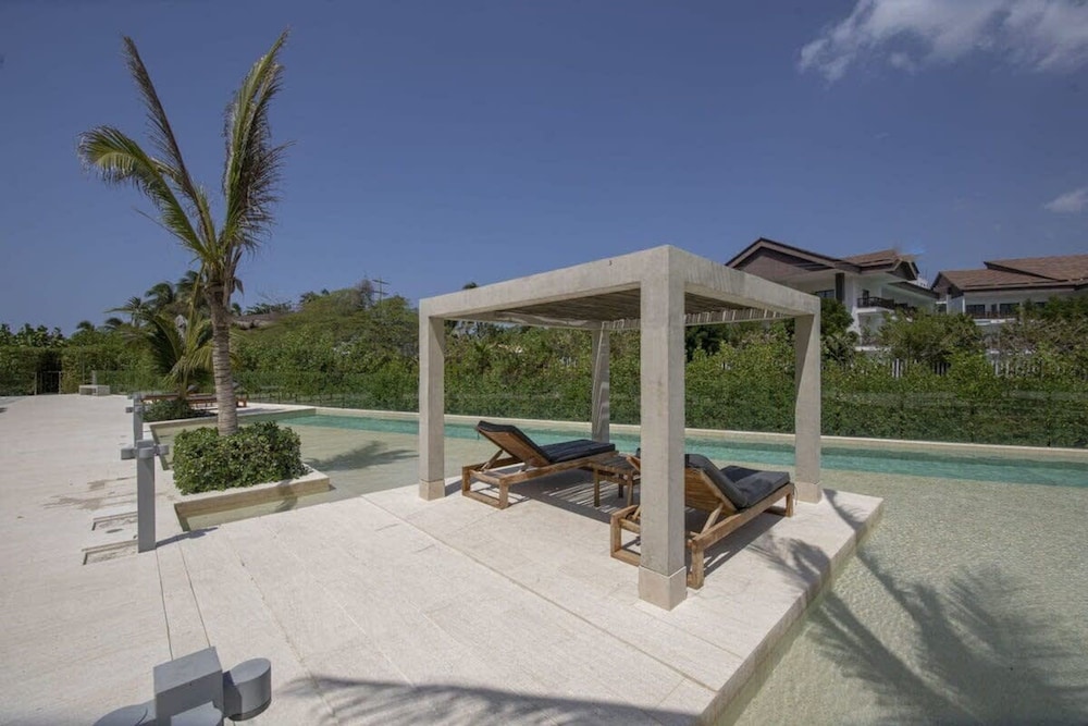 w Fantastic 2BR w AC in Sunny Cartagena