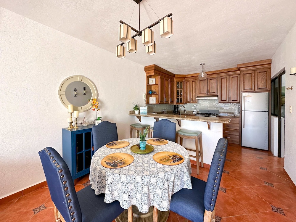 Mexican Ambience Townhome With Pool 1
