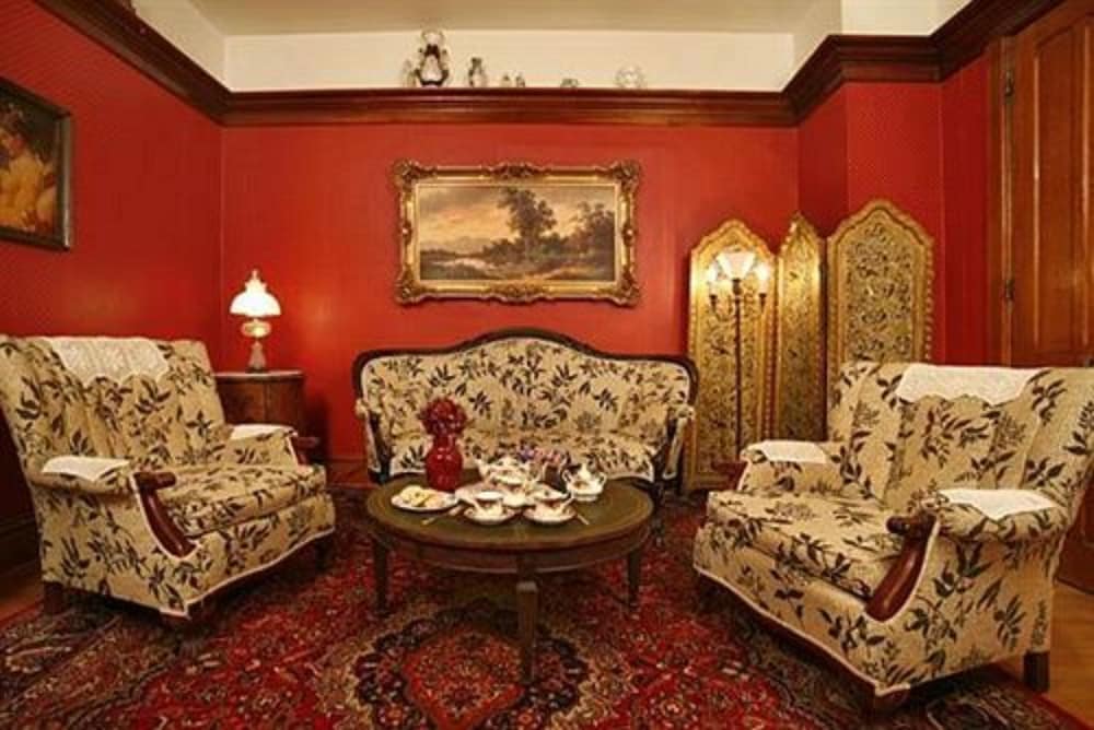 Margaretville Mtn Inn B&B and Village Suites view 4
