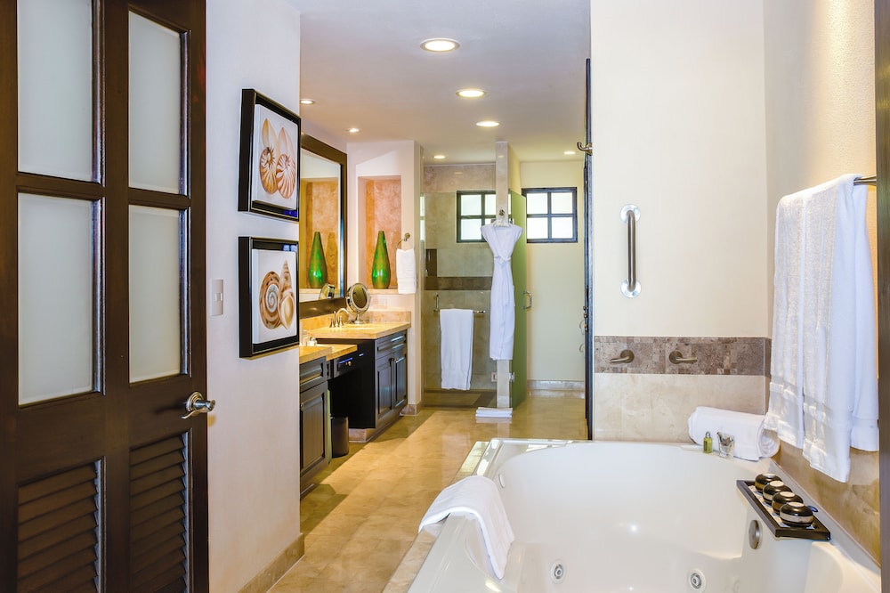 Puerto Vallarta Vacations - Garza Blanca Preserve Resort  Spa - All Inclusive - Property Image 37