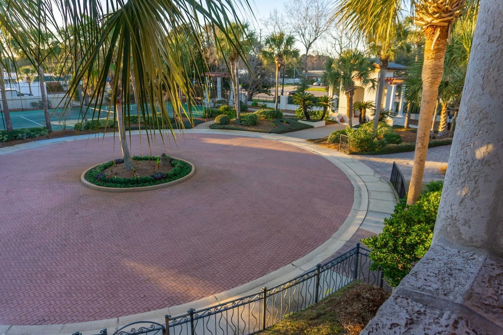 9 Rue Martine in Miramar Beach