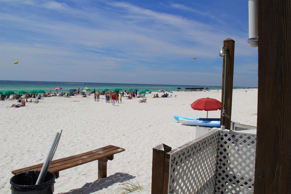 Pelican Beach Terrace 1203