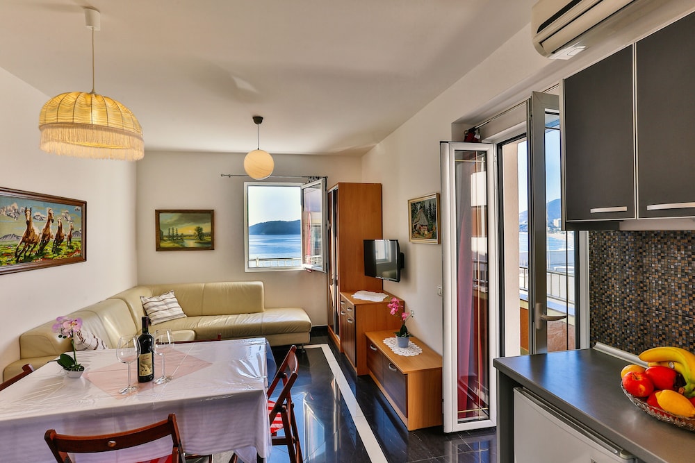 Apartmani Luka - Vila Brzulović view 2