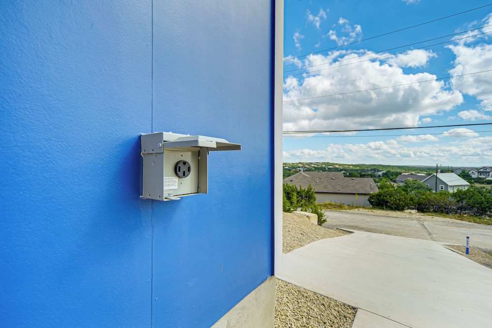 7 Mi to Downtown Dripping Springs: Home w/ Views! view 5