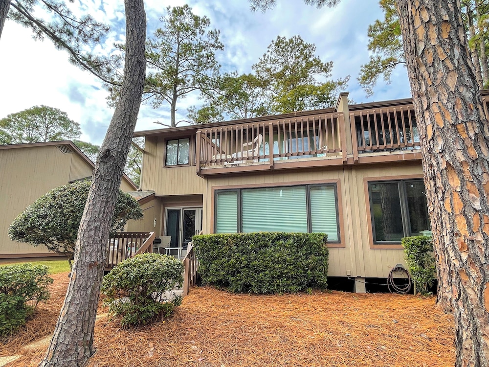1404 South Beach Villas at The Sea Pines Resort