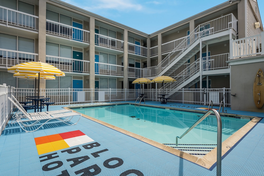 Rehoboth Beach Vacations - Atlantic Oceanside Dewey - Property Image 1