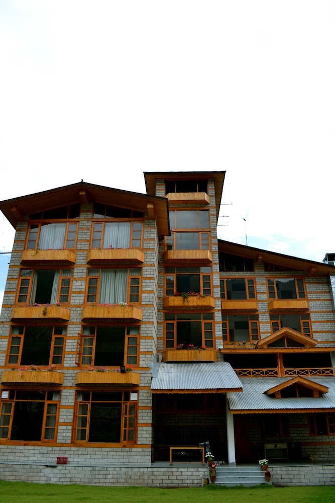 J.J Resorts