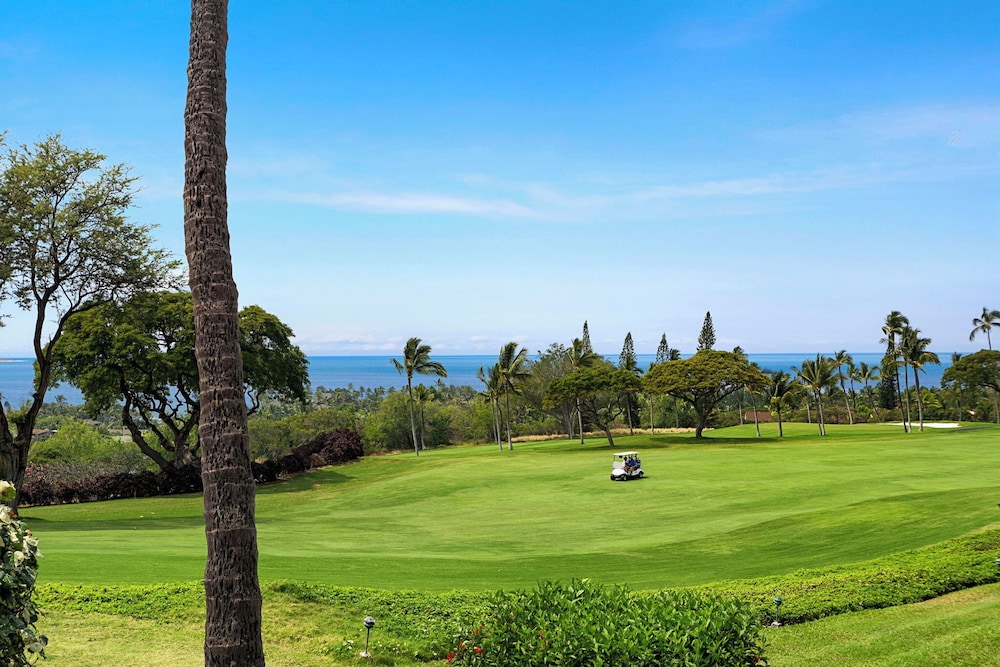 Great Ocean & Golf Views - 2 Bedrooms + Loft - Private Outdoor Patio - Vrkcv