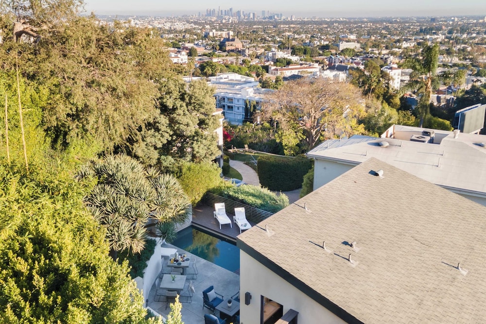 Kings Road West Hollywood Luxury Pool, Views, Firepit, Modern Design