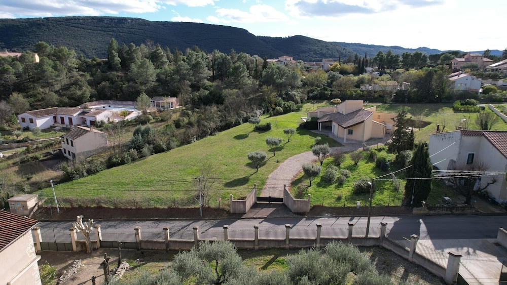 Villa in France With Private Pool & Garden