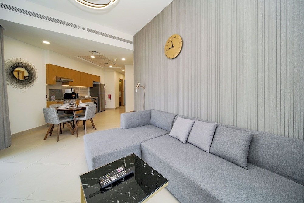 PVH - Burj Khalifa View 1BR - Bellevue 2