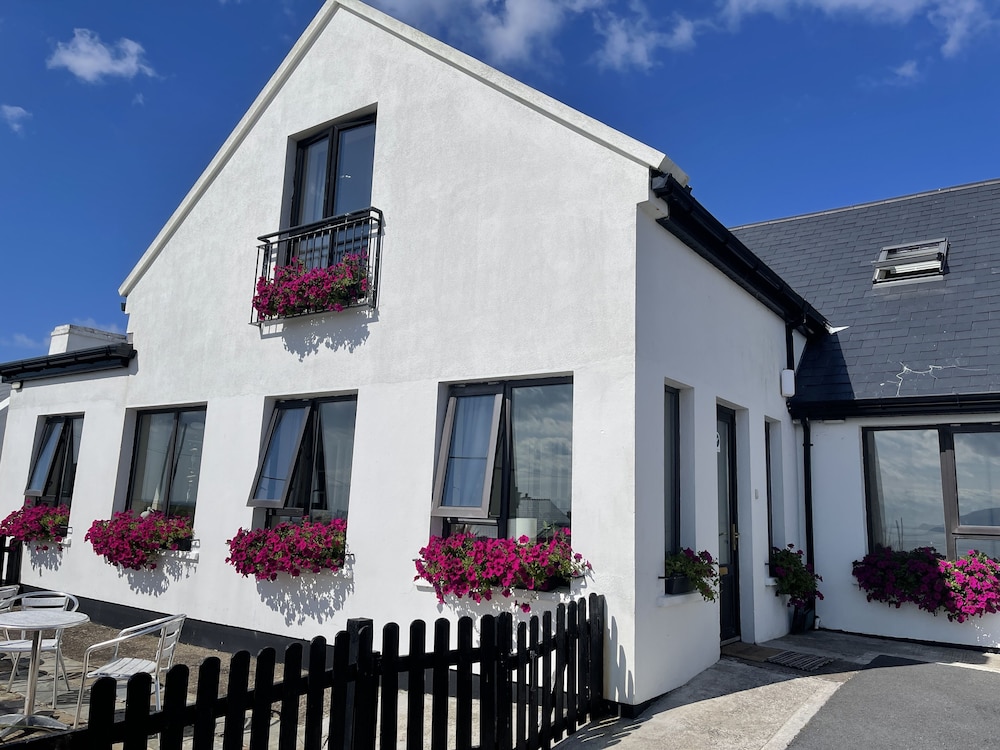 Teach Cruachán Large-group Holiday Home