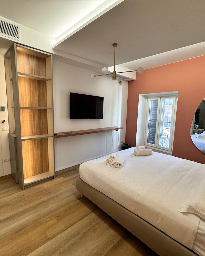 Maison Rasella Palace Suites