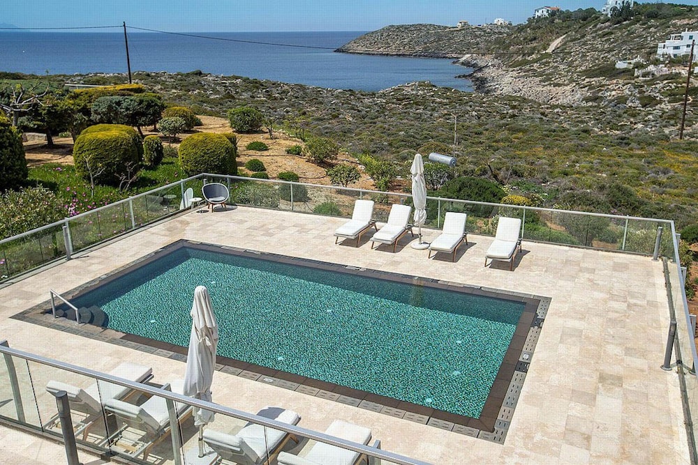 Tersanas Villas