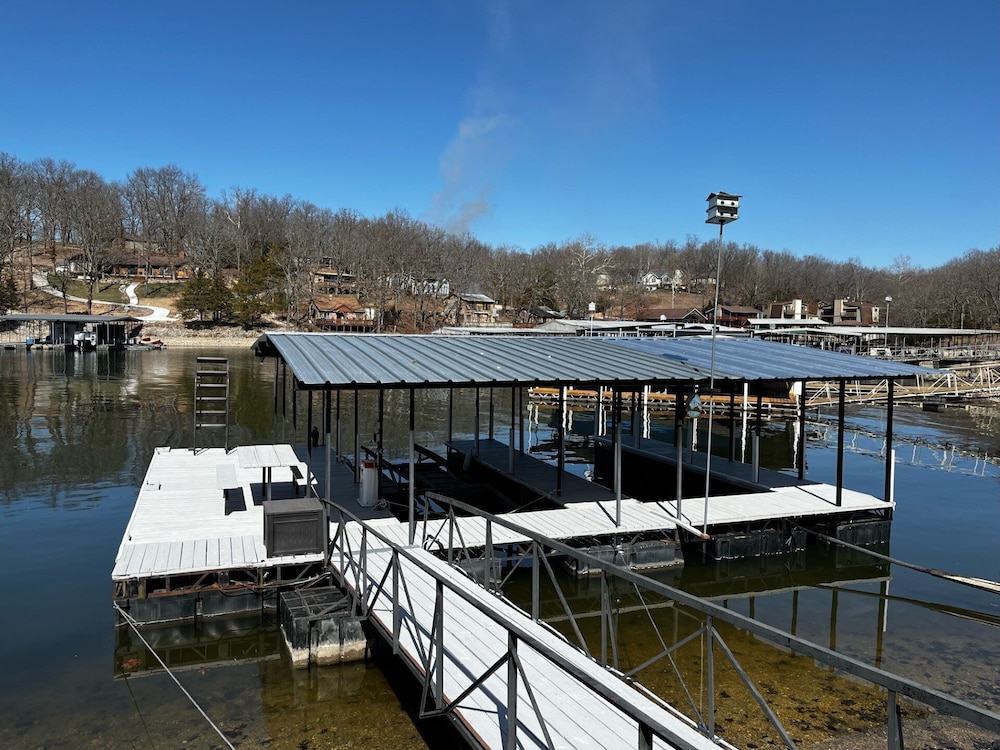 Lakefront Oasis With Skylights & Covered Boat Slip For Extra Adventure