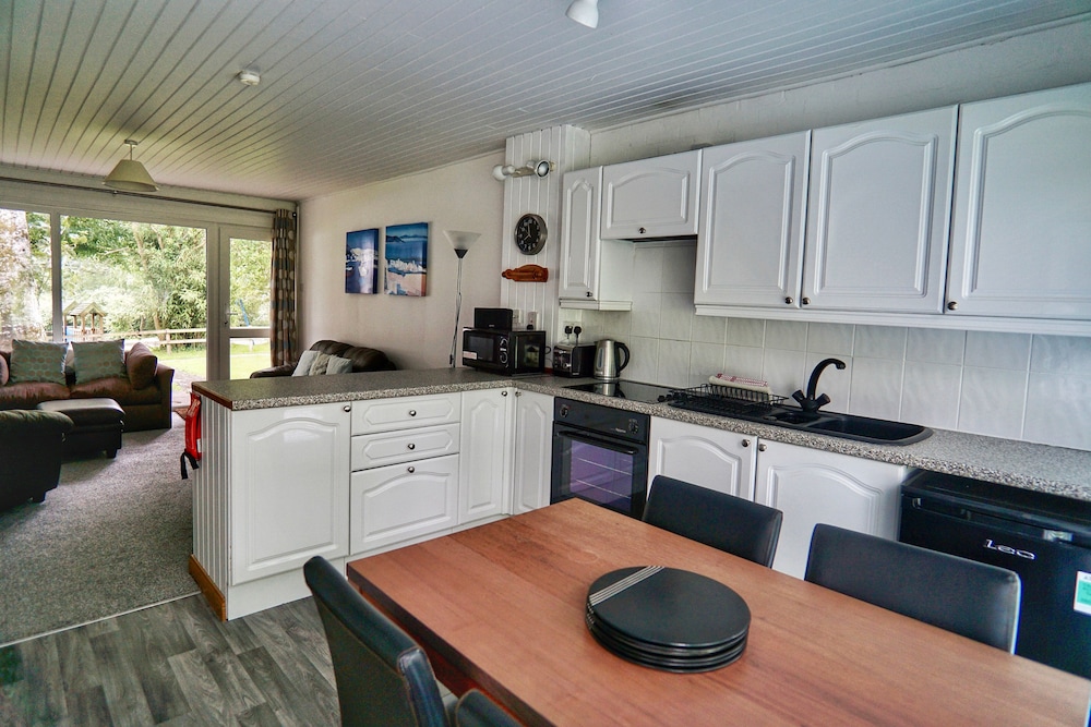 Special 2 Bedroom Home In White Cross