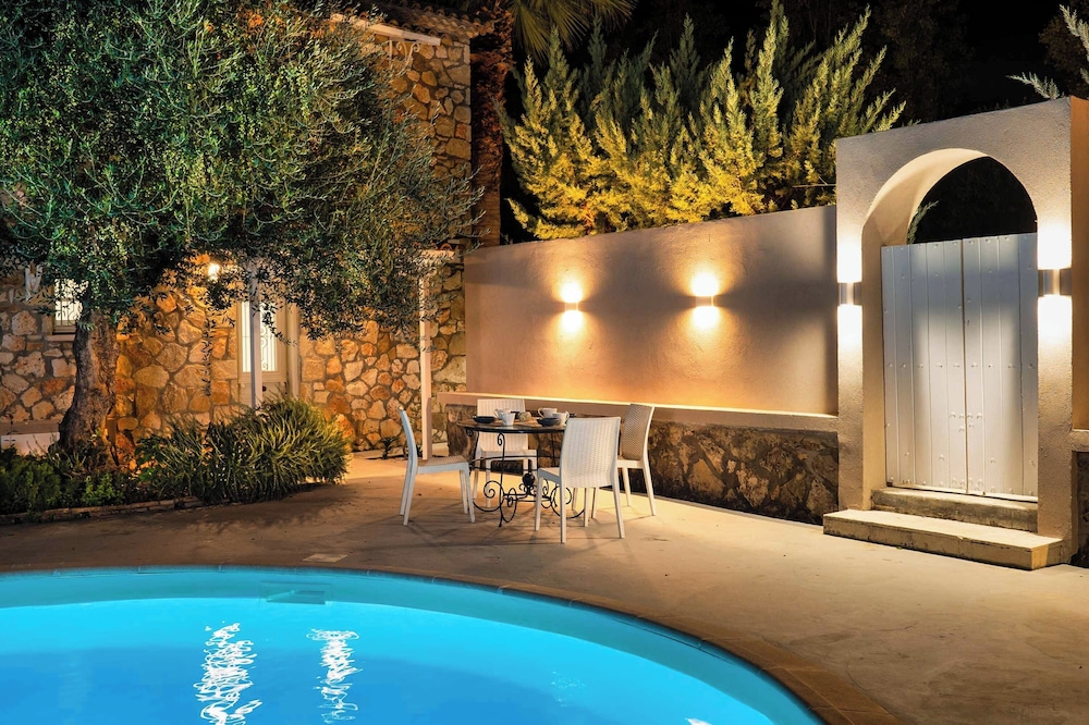 Villa Archontiko