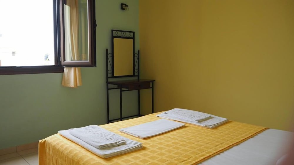 Armonia Apartments