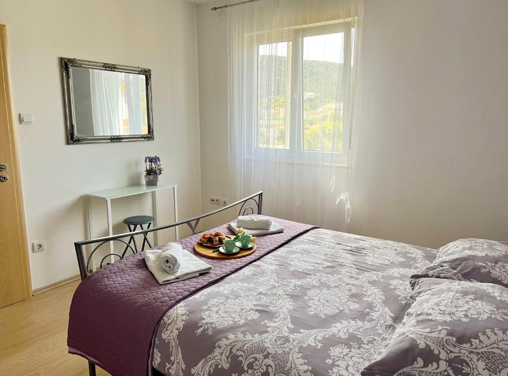 Apartment Zara