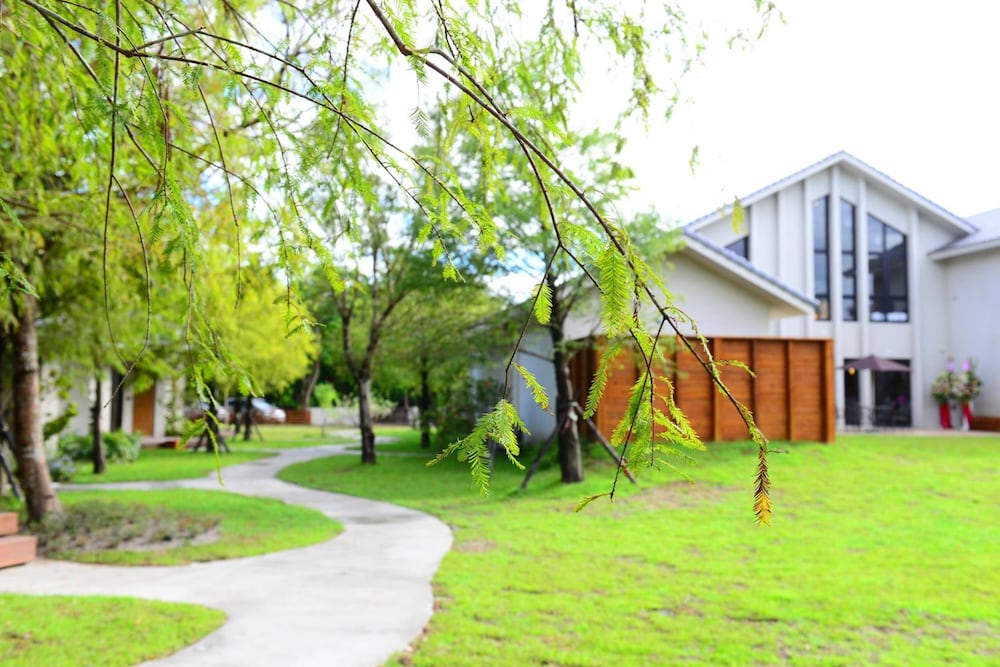 Bear Forest Villa