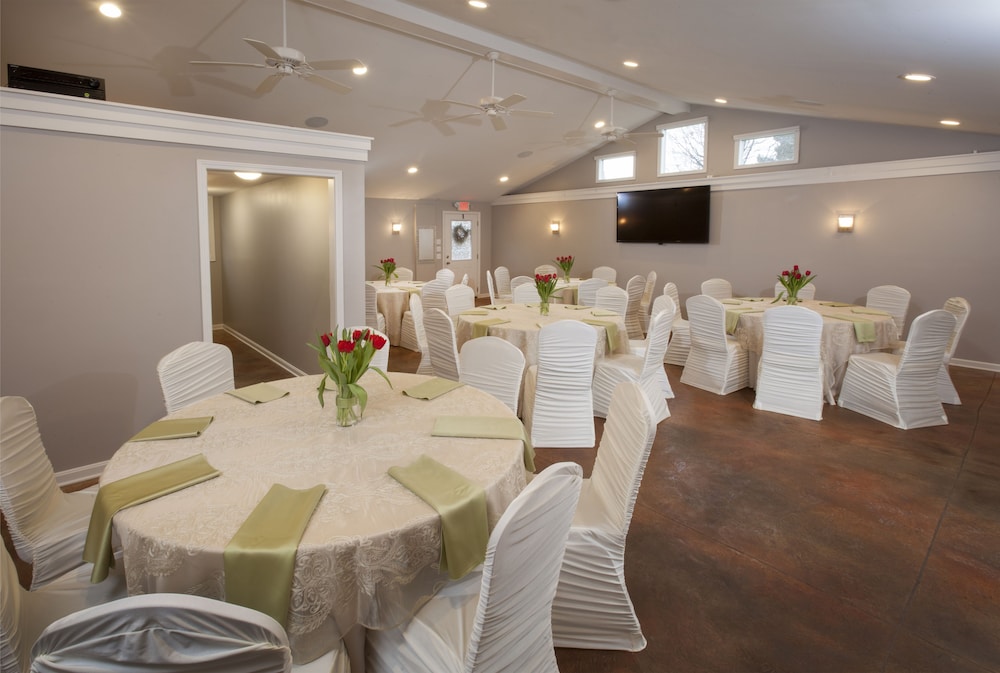 meeting & event spaces