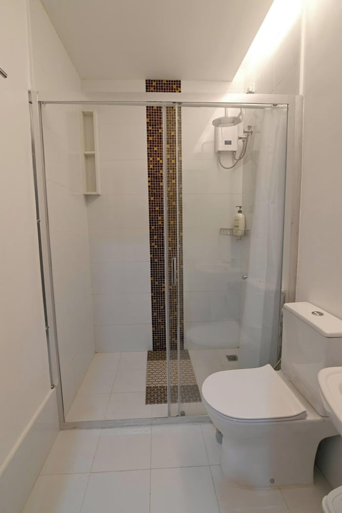 1 Cozy Bedroom Condo Unit-apple One Banawa Cebu