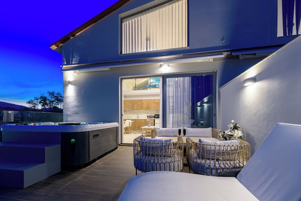 Pearl Luxury Living