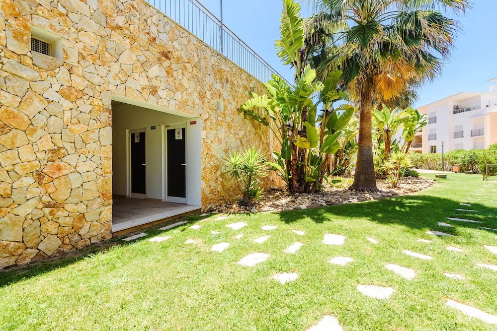 Sea view Apartment with 3 spacious Terraces & 2 Swimming pools photo 3