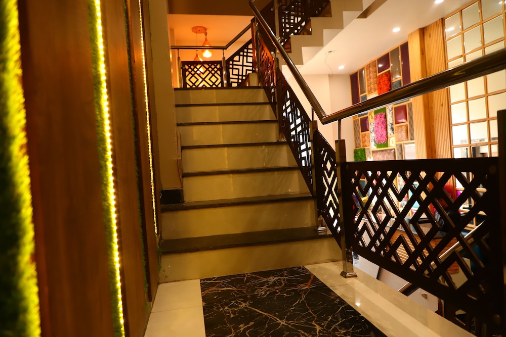 HOTEL SOLUXE