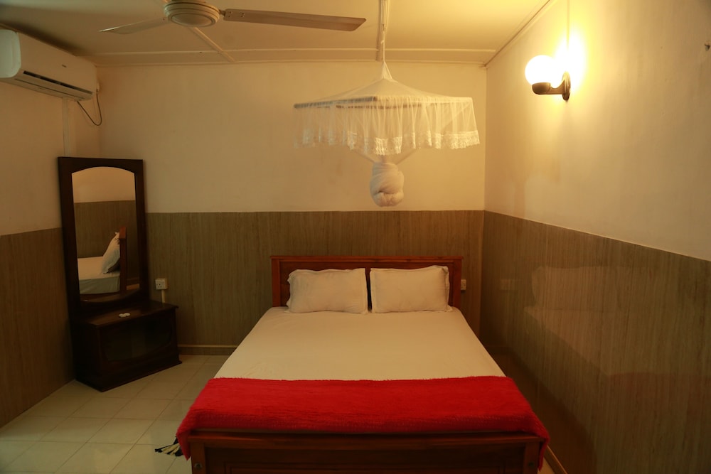 New Araliya Resort