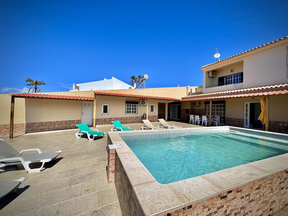 Albufeira Summer Villa 2 by Homing