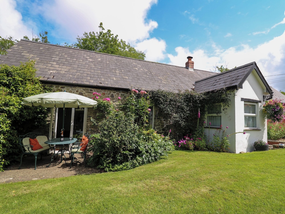 Trawsnant Cottage