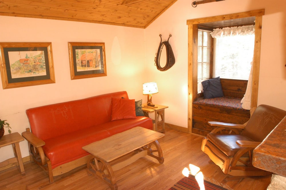 Baldpate Inn - Property Image 21