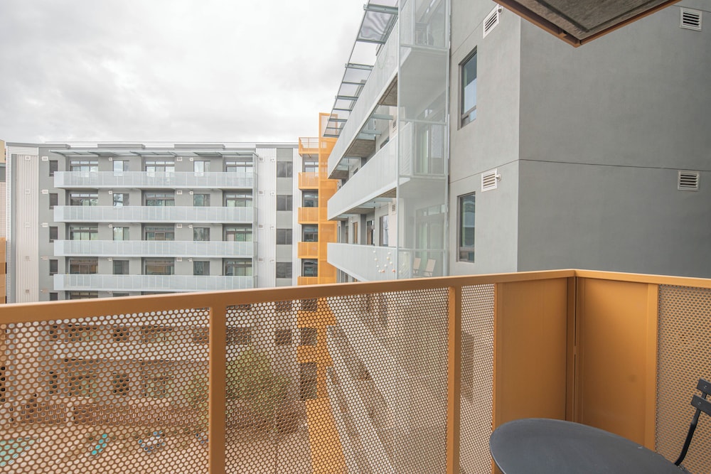 ROVE LIVING/KL - Roosevelt Point