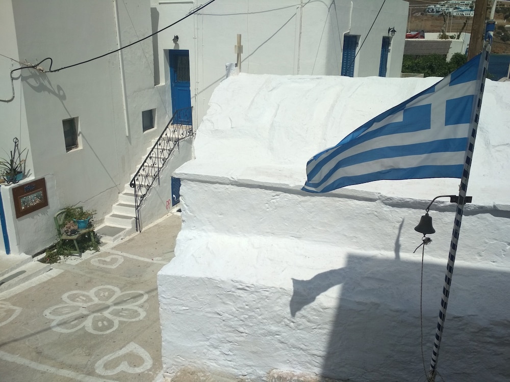 Photo 42