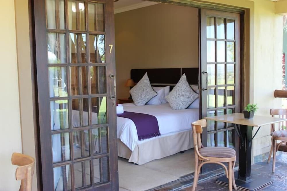 La Vue Guest Lodge and Function Venue