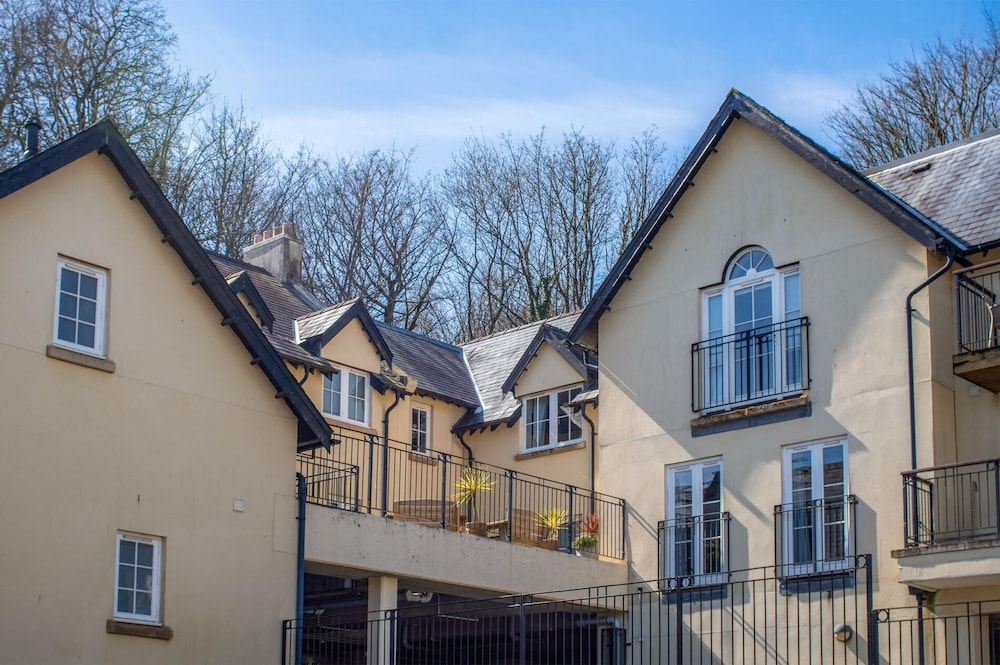 29 Rhodewood House - 2 Bedroom - Saundersfoot