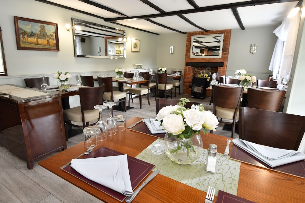 Romsey Vacations - The Star Inn - Property Image 6