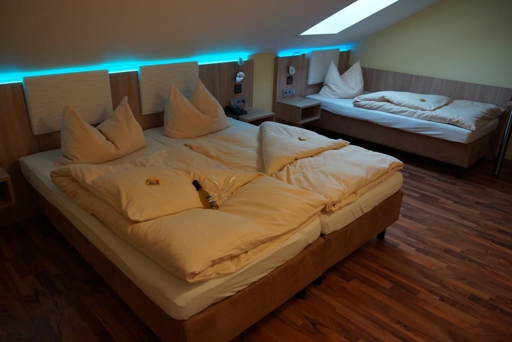 Kleindienst view 2