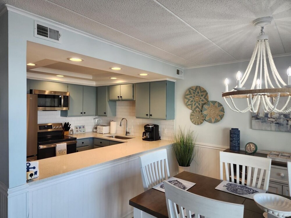 Thunder Island 114c 2 Bedroom Condo by RedAwning view 3