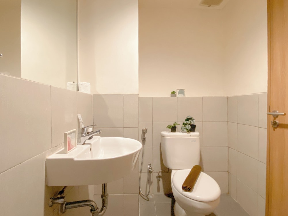 Comfy Studio Apartment At Bogor Icon