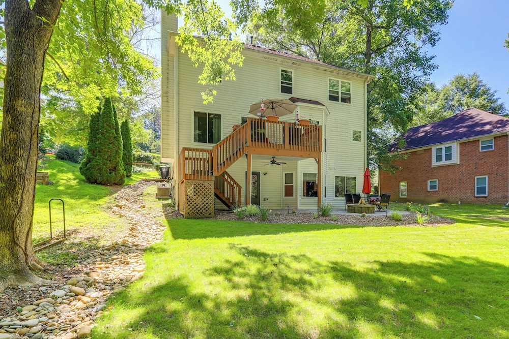 Cozy Jonesboro Studio w/ Patio ~ 22 Mi to Atlanta!