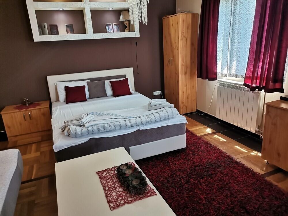 Airport Apartments view 2